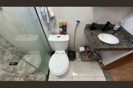 Apartamento à venda com 100m², 2 quartos e 2 vagasBanheiro