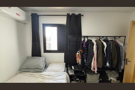 Apartamento à venda com 100m², 2 quartos e 2 vagasQuarto 2
