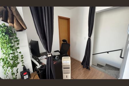 Apartamento à venda com 100m², 2 quartos e 2 vagasCobertura