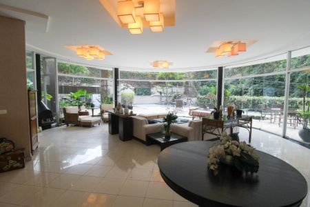 Sala de casa à venda com 4 quartos, 697m² em Parque dos Principes, São Paulo