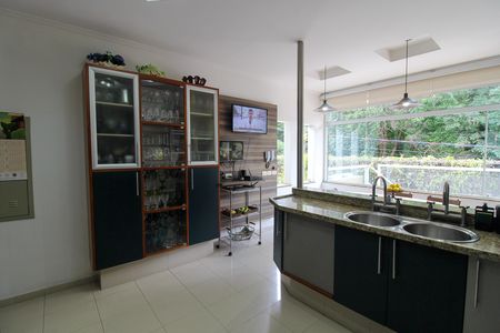 Casa à venda com 697m², 4 quartos e 5 vagasCozinha