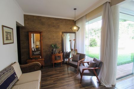 Casa à venda com 697m², 4 quartos e 5 vagasSala 2