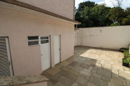 Casa à venda com 697m², 4 quartos e 5 vagasÁrea de Serviço