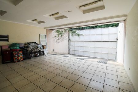 Casa à venda com 697m², 4 quartos e 5 vagasGaragem
