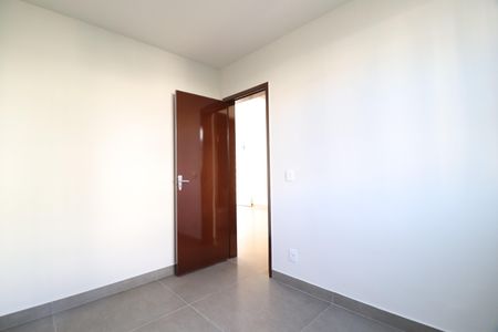 Apartamento para alugar com 44m², 2 quartos e 1 vagaQuarto 2