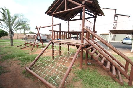 Apartamento para alugar com 44m², 2 quartos e 1 vagaÁrea comum - Playground
