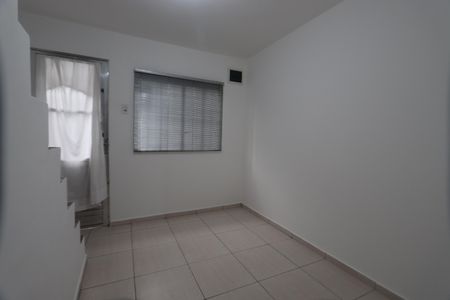 Sala de casa para alugar com 2 quartos, 45m² em Jardim Vila Formosa, São Paulo