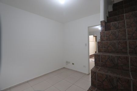 Sala de casa para alugar com 2 quartos, 45m² em Jardim Vila Formosa, São Paulo