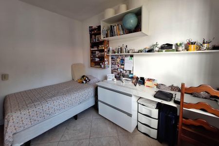 Casa à venda com 97m², 2 quartos e 2 vagasQuarto 2