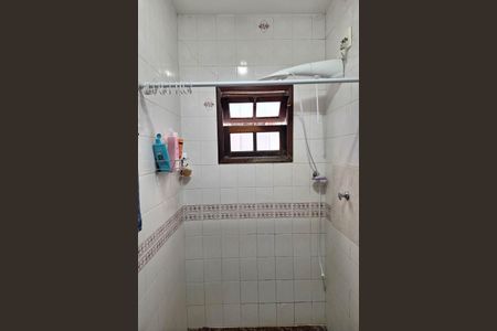 Casa à venda com 97m², 2 quartos e 2 vagasBanheiro