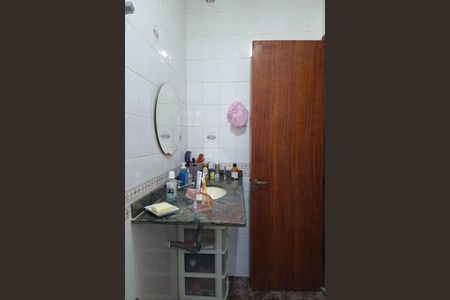 Casa à venda com 97m², 2 quartos e 2 vagasBanheiro