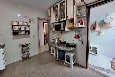 Casa à venda com 97m², 2 quartos e 2 vagasCozinha