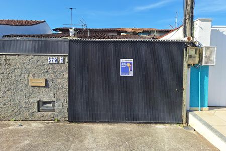 Casa à venda com 97m², 2 quartos e 2 vagasplaca