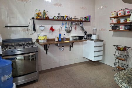 Casa à venda com 97m², 2 quartos e 2 vagasCozinha