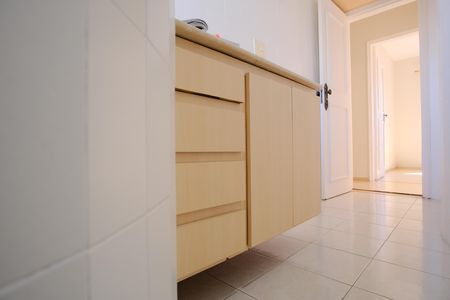 Apartamento para alugar com 93m², 3 quartos e 2 vagasBanheiro Social