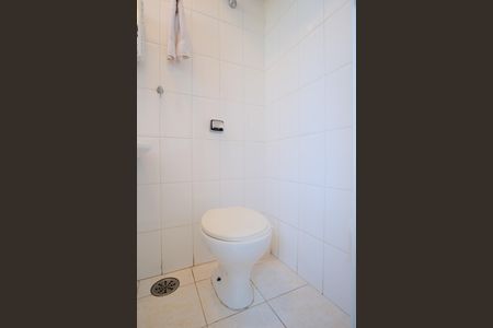 Apartamento para alugar com 93m², 3 quartos e 2 vagasBanheiro de serviço