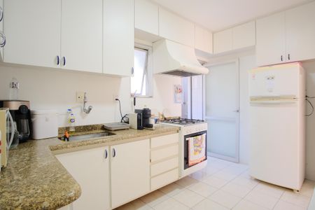 Apartamento para alugar com 93m², 3 quartos e 2 vagasCozinha