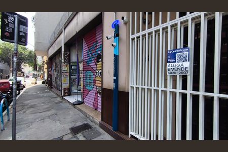 Studio à venda com 32m², 1 quarto e sem vagaFachad + Plaquinha
