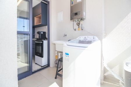 Apartamento para alugar com 68m², 2 quartos e 1 vagaÁrea de Serviço