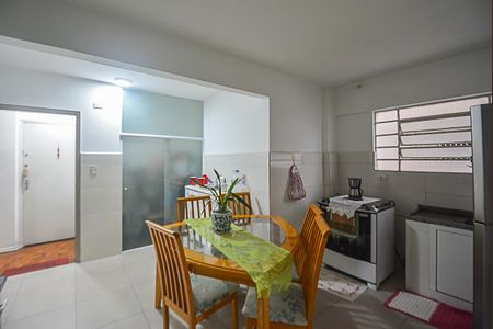 Apartamento à venda com 90m², 2 quartos e 1 vaga Apartamento à venda com 90m², 2 quartos e 1 vagaCozinha