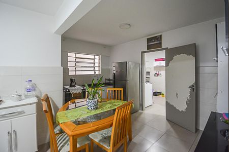 Apartamento à venda com 90m², 2 quartos e 1 vaga Apartamento à venda com 90m², 2 quartos e 1 vagaCozinha