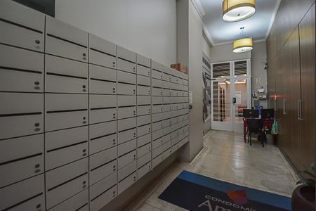 Apartamento à venda com 90m², 2 quartos e 1 vaga Apartamento à venda com 90m², 2 quartos e 1 vagaHall de entrada