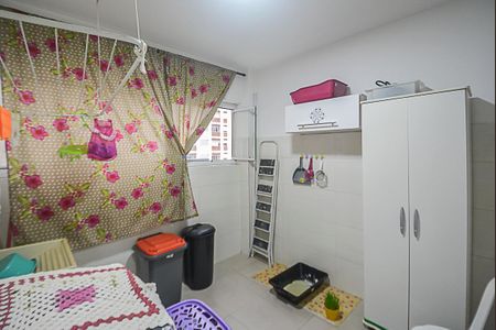 Apartamento à venda com 90m², 2 quartos e 1 vaga Apartamento à venda com 90m², 2 quartos e 1 vagaÁrea de Serviço