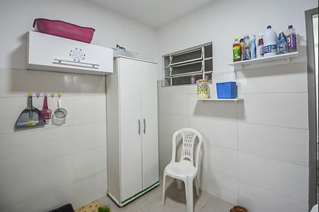 Apartamento à venda com 90m², 2 quartos e 1 vaga Apartamento à venda com 90m², 2 quartos e 1 vagaÁrea de Serviço