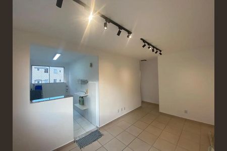 Sala de apartamento para alugar com 3 quartos, 63m² em Serrano, Belo Horizonte