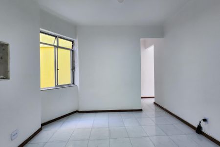 Apartamento para alugar com 60m², 2 quartos e sem vagaSala 
