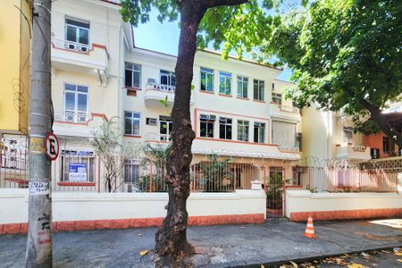 Apartamento para alugar com 60m², 2 quartos e sem vagaFachada do Condomínio 