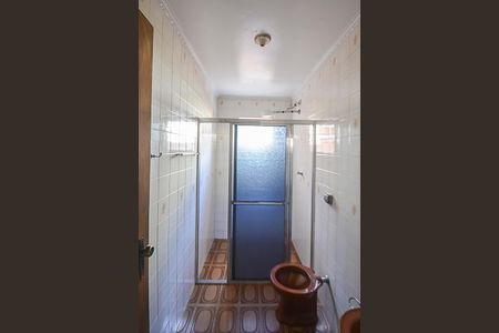Banheiro  de casa para alugar com 1 quarto, 80m² em Jardim Thelma, São Bernardo do Campo