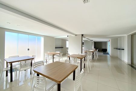 Apartamento à venda com 150m², 4 quartos e 4 vagas Apartamento à venda com 150m², 4 quartos e 4 vagasÁrea comum
