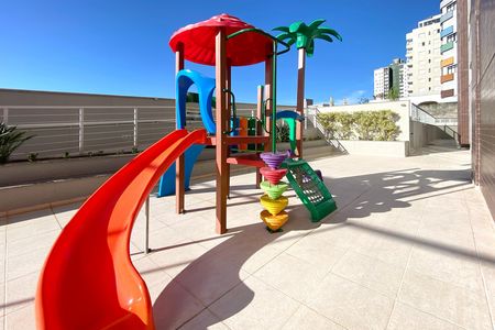 Apartamento à venda com 150m², 4 quartos e 4 vagas Apartamento à venda com 150m², 4 quartos e 4 vagasÁrea comum