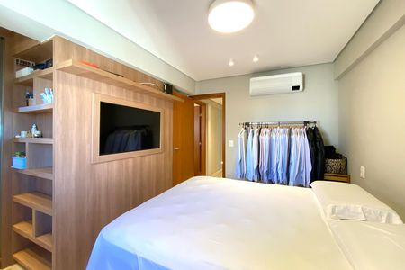 Apartamento à venda com 150m², 4 quartos e 4 vagas Apartamento à venda com 150m², 4 quartos e 4 vagasSuite