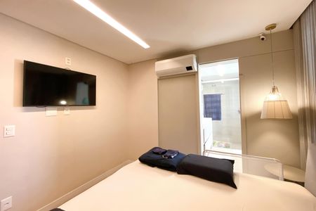 Apartamento à venda com 150m², 4 quartos e 4 vagas Apartamento à venda com 150m², 4 quartos e 4 vagasSuite 2