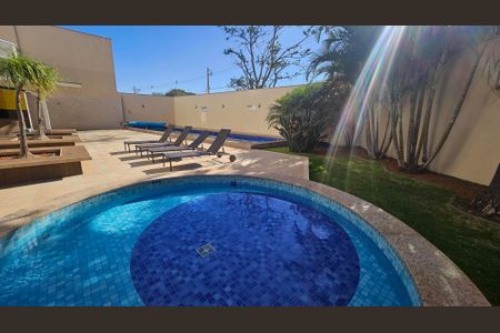 Apartamento para alugar com 96m², 3 quartos e 2 vagasÁrea comum - Piscina
