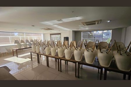 Apartamento para alugar com 96m², 3 quartos e 2 vagasÁrea comum - Salão de festas