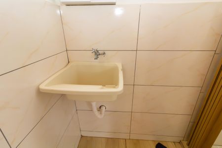 Casa para alugar com 65m², 1 quarto e 2 vagasCozinha e Área de Serviço