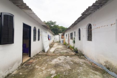 Casa para alugar com 65m², 1 quarto e 2 vagasÁrea comum