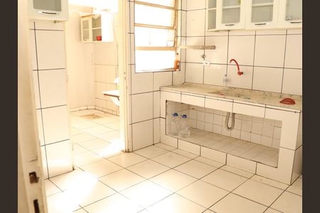 Apartamento para alugar com 156m², 4 quartos e sem vagaCozinha