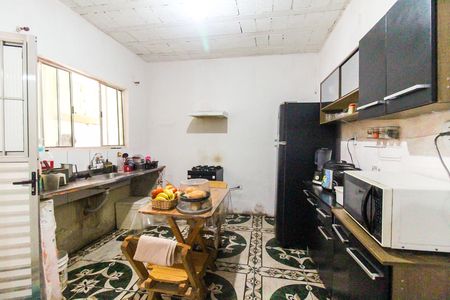 Casa à venda com 105m², 4 quartos e sem vagaSala/Cozinha