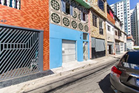 Casa à venda com 105m², 4 quartos e sem vagaFachada + Placa