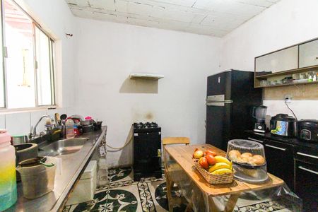 Casa à venda com 105m², 4 quartos e sem vagaSala/Cozinha