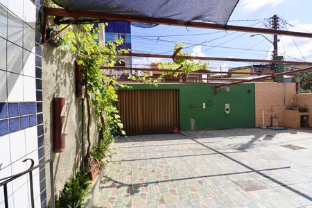 Casa para alugar com 120m², 2 quartos e 2 vagas Casa para alugar com 120m², 2 quartos e 2 vagasGaragem