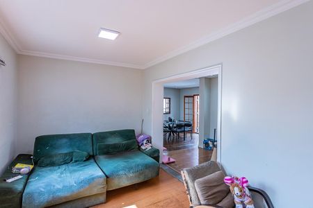 Casa para alugar com 500m², 10 quartos e 15 vagas Casa para alugar com 500m², 10 quartos e 15 vagasSala tv