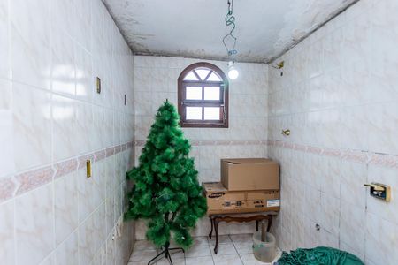 Casa para alugar com 500m², 10 quartos e 15 vagas Casa para alugar com 500m², 10 quartos e 15 vagasBanheiro de serviço desativado