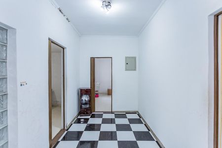 Casa para alugar com 500m², 10 quartos e 15 vagas Casa para alugar com 500m², 10 quartos e 15 vagasHall dos quartos