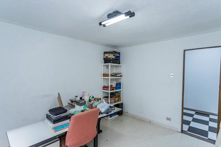 Casa para alugar com 500m², 10 quartos e 15 vagas Casa para alugar com 500m², 10 quartos e 15 vagasQuarto