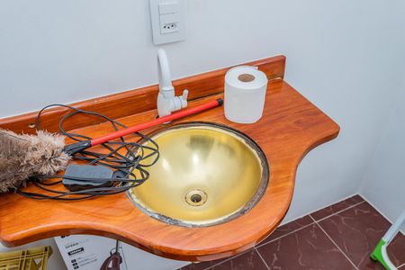 Casa para alugar com 500m², 10 quartos e 15 vagas Casa para alugar com 500m², 10 quartos e 15 vagasLavabo